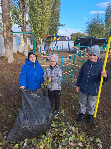 Трудовое воспитание в группе "Пчелки" Трудовое воспитание в группе "Пчелки".