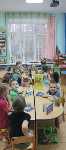 Проведена познавательная игра "Путешествие по сказкам" в старшей группе Проведена познавательная игра "Путешествие по сказкам" в старшей группе.