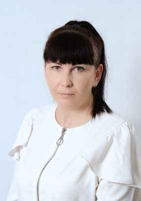 Инструктор по физической культуре Быкова Анна Александровна Инструктор по физической культуре Быкова Анна Александровна